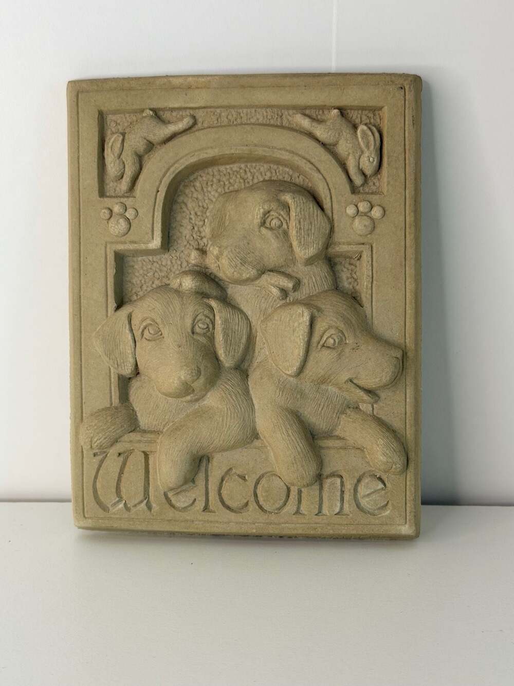 Carruth Studio 1992 Welcome Puppies Cast Stone Wall Plaque